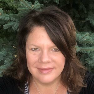 Meet your Posher, Amy jo